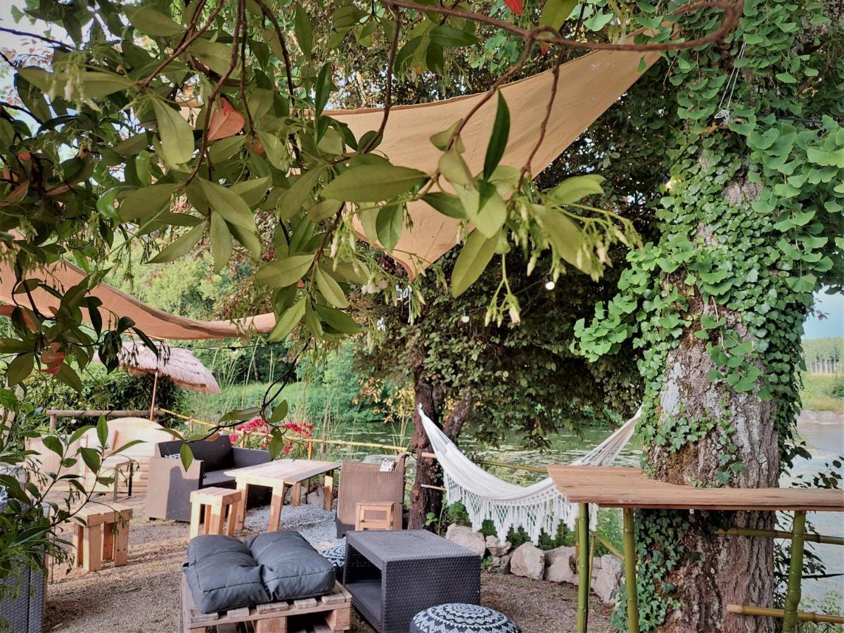 Moulin De Monpoisson Bed & Breakfast Le Puy Exterior photo